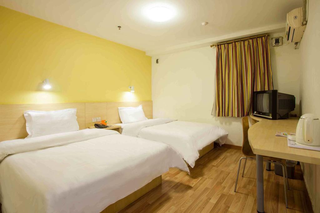 7Days Inn Chongqing Wanzhou District Gaosun Pond Chongbai Rum bild